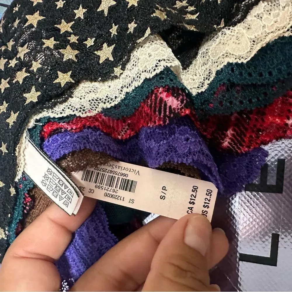 Victoria's Secret lacie thongs pack